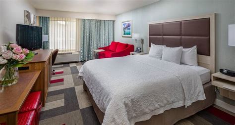 hotels near the warfield san francisco|hampton inn near san francisco airport.
